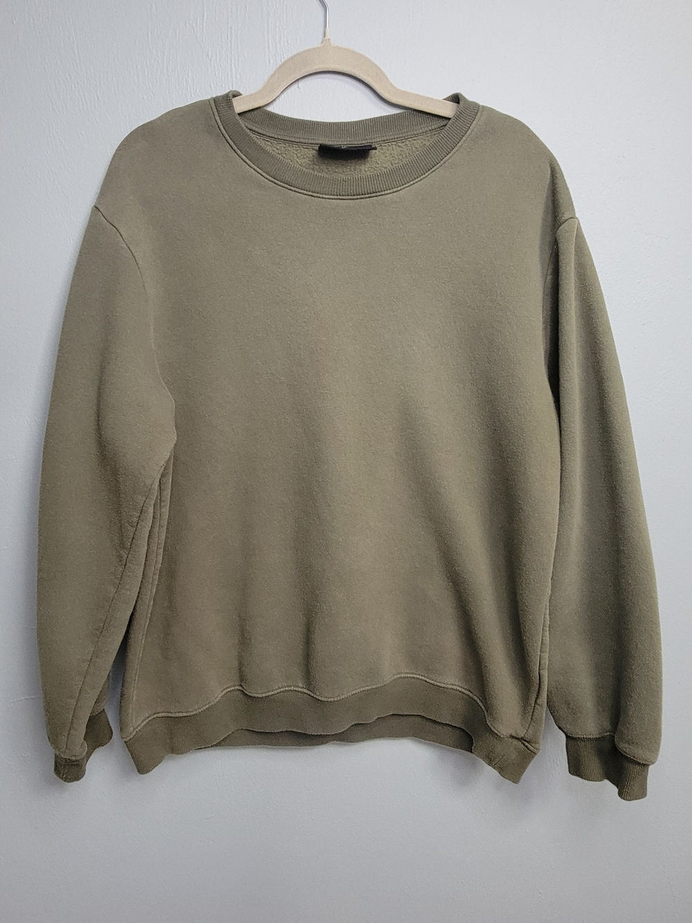 Super Nice H&M Relaxed Fit Cotton Blend Pullover Sweater Olive Green -Mens Large
